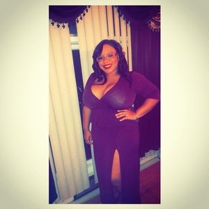 Meet your Posher, Yasmine